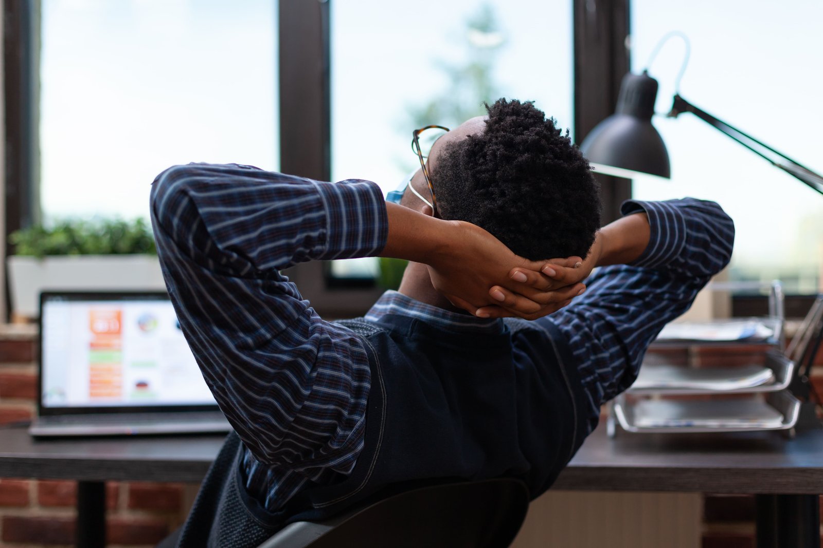 Mauvaise posture : comment préserver la santé de son cou ?